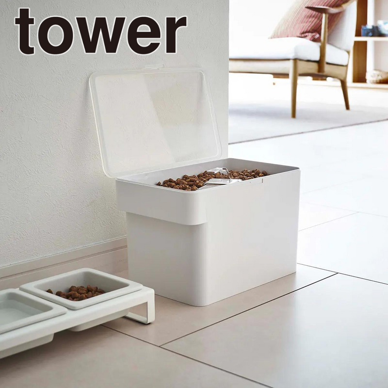 【tower】密閉ペットフードストッカタワー3.5kg計量カップ付 山崎実業 5611/5612